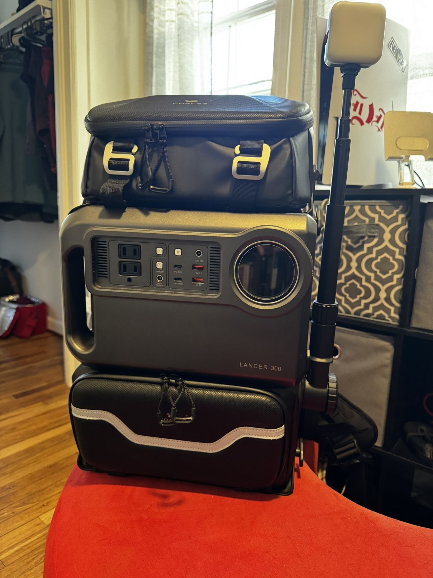 Lancer300 Modular Outdoor Backpack with Power Station and Magic Arm