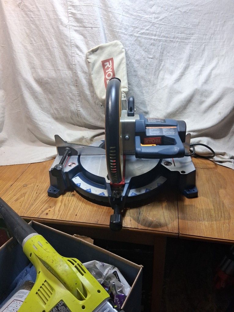 12 inch Riobi chop saw