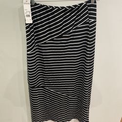 NWT Notations Women’s Black & White Striped Skirt Black Railroad Size Large