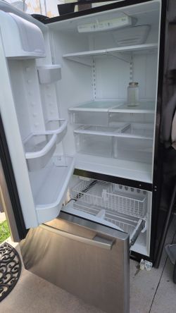 Wirpool refrigerator