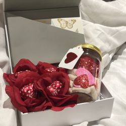 Beautiful valentine's day gift box