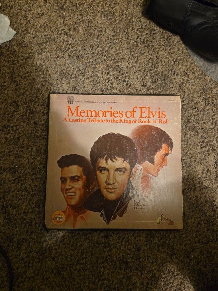 Elvis. Memories Of Elvis 5 Vinyl Set WILL TAKE OFFERS