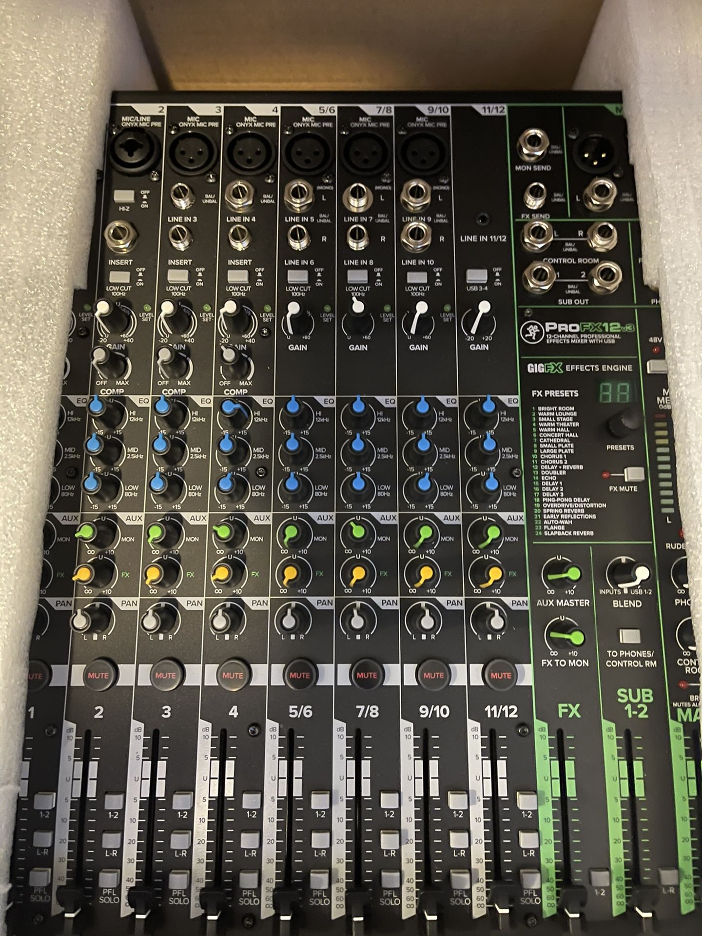 Mackie ProFX12v3 12-channel Mixer with USB and Effects for Sale