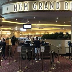 VIP Experience at The MGM LV Grand Buffet 