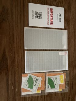 JETech privacy screen protector for iPhone 12/12 Pro