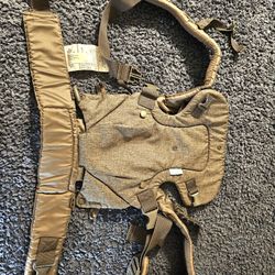 Baby Carrier Infantino