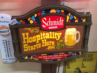 schmidt beer lighted sign