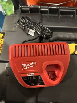 New Milwaukee M12 Charger