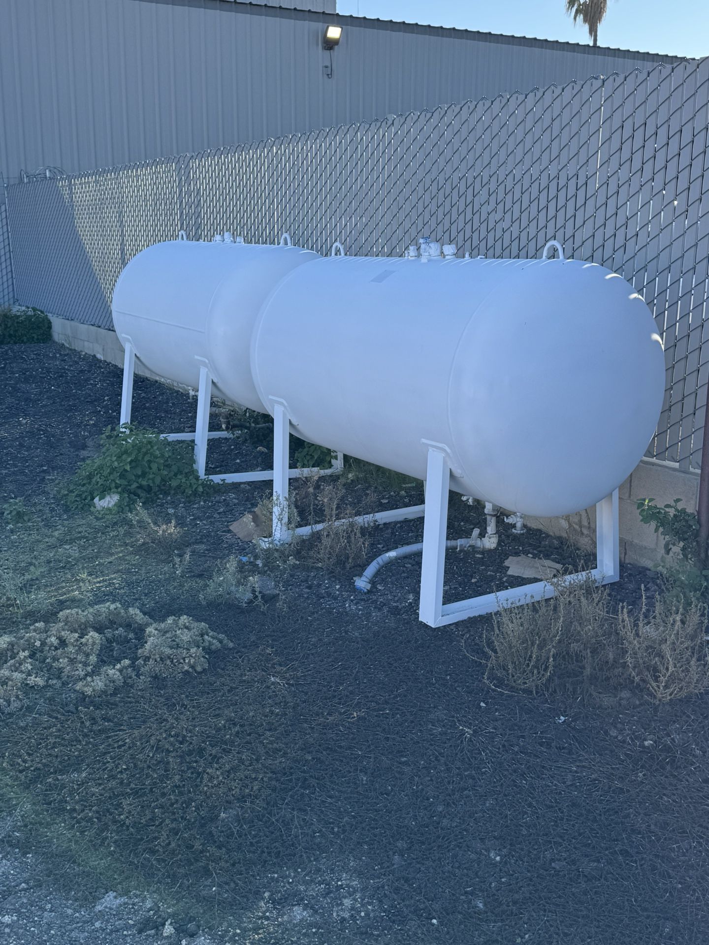500 Gallon High Legs Propane Tank