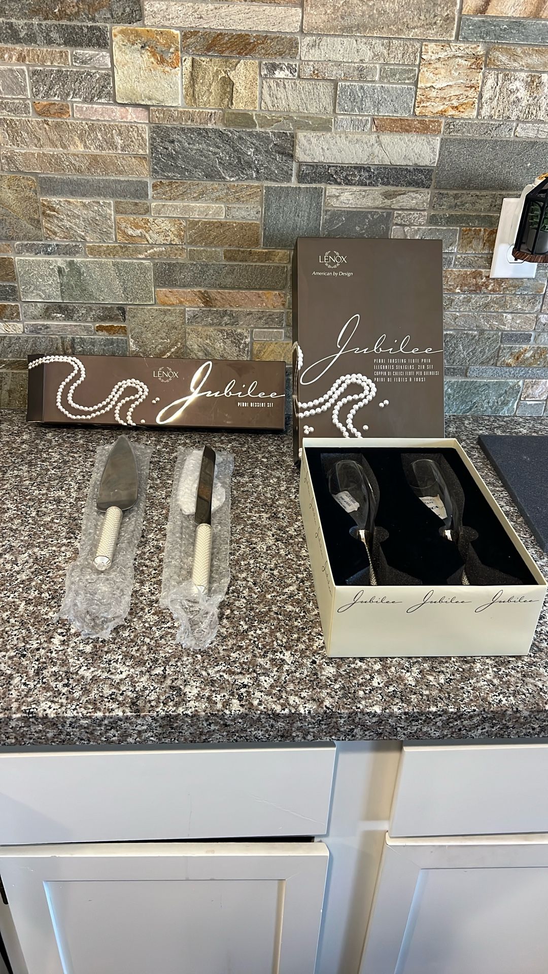 Toasting Flutes And Dessert Set