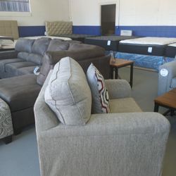 New Mattresses And Furniture