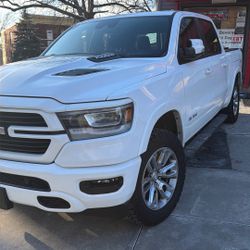 22 RAM 1500 Laramie Sport