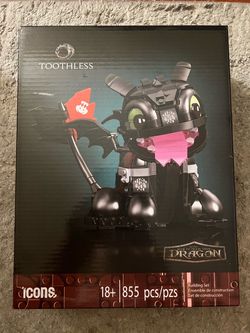 Toothless Building Set – 855 Pieces, 18+
