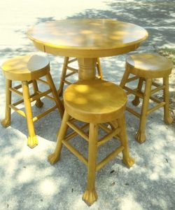 Solid Oak Pub Table set