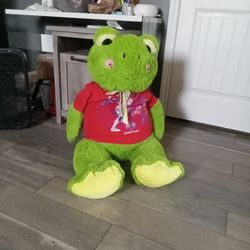 Giant plush frog for Sale in San Antonio, TX - OfferUp