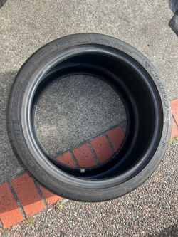 Pair of Michelin Pilot Sport 4S 305/30/20 Tires