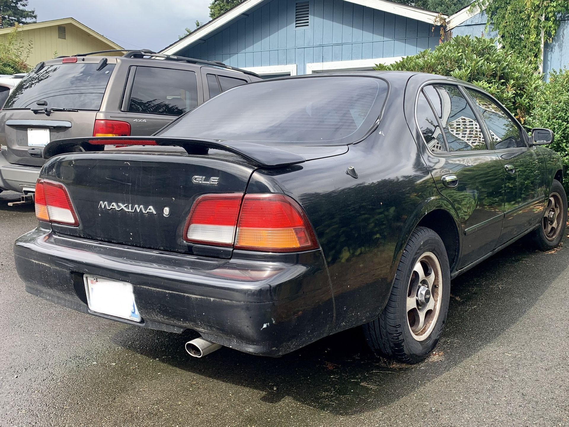 1998 Nissan Maxima