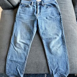 Madewell Men’s Relaxed Taper Jeans