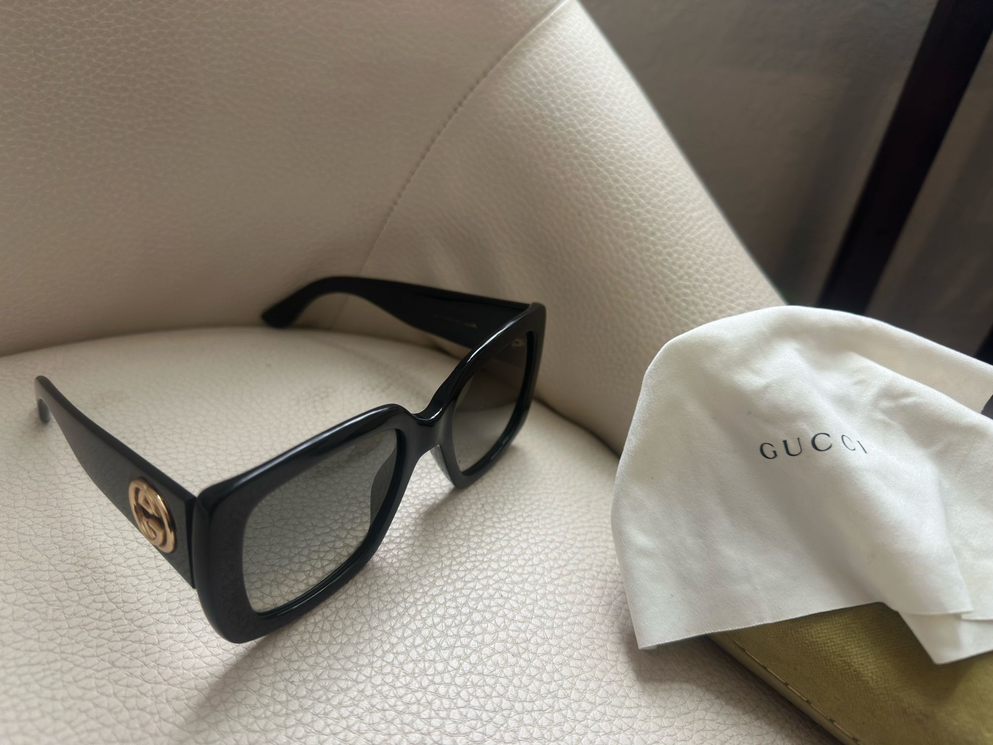 Gucci Sunglasses 