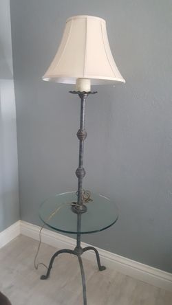 End Table With Lamp