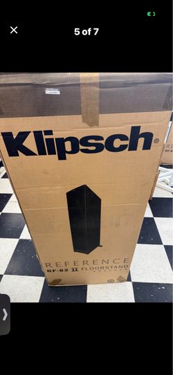 New pair open box Klipsch rf82ii floor speakers