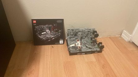 Lego Star Wars Death Star Trench Run Diorama age 18+