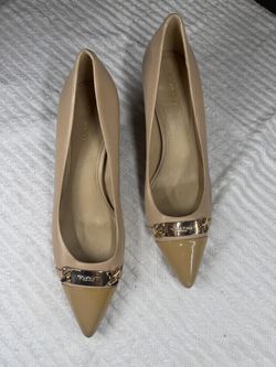 Coach tan and gold heels