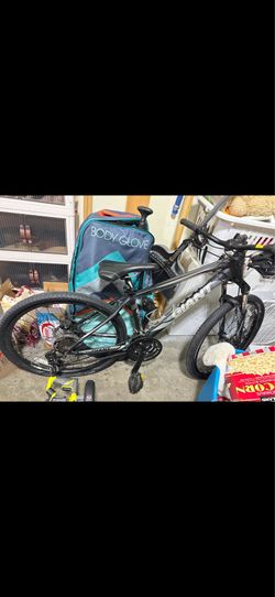 Giant Hybrid Dual sport bike