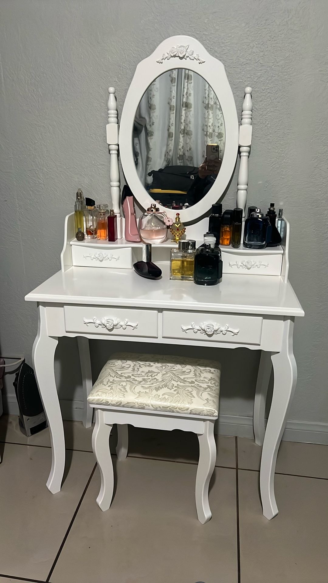 Tocador Y  2 Night Stand