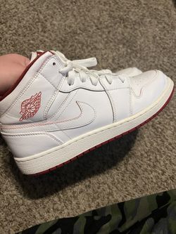 Jordan 1 Mid