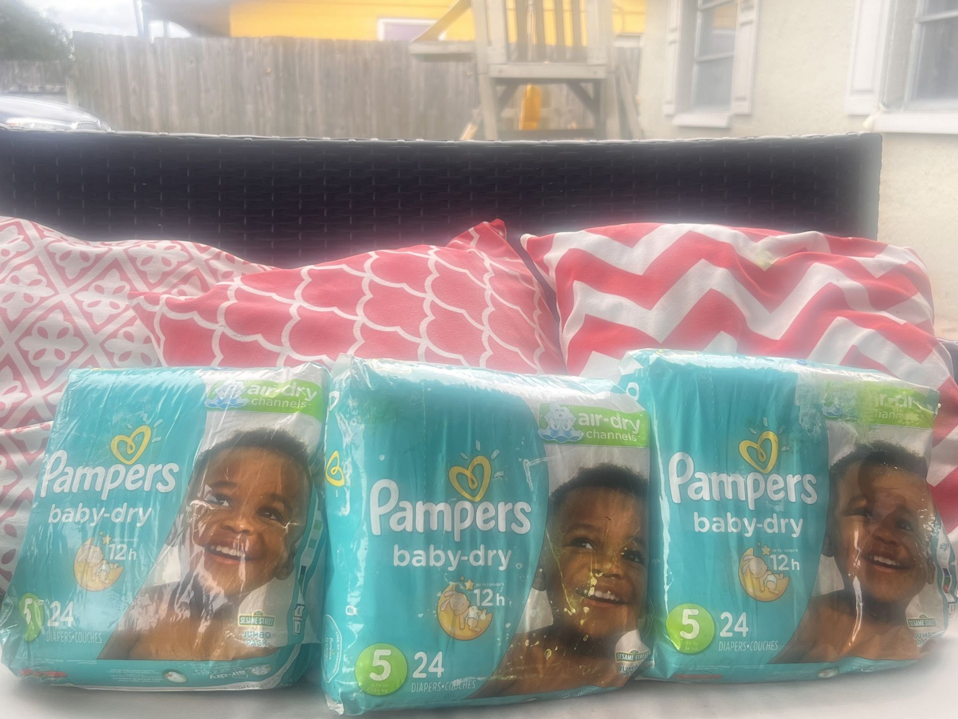 Pampers Baby Dry