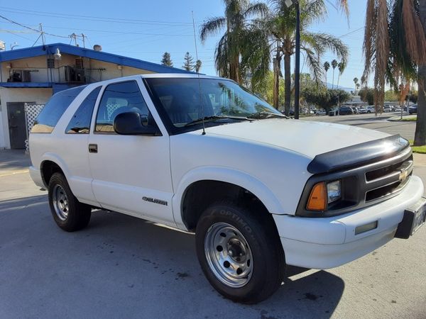 95 chevy blazer (automatic) for Sale in Redlands, CA OfferUp