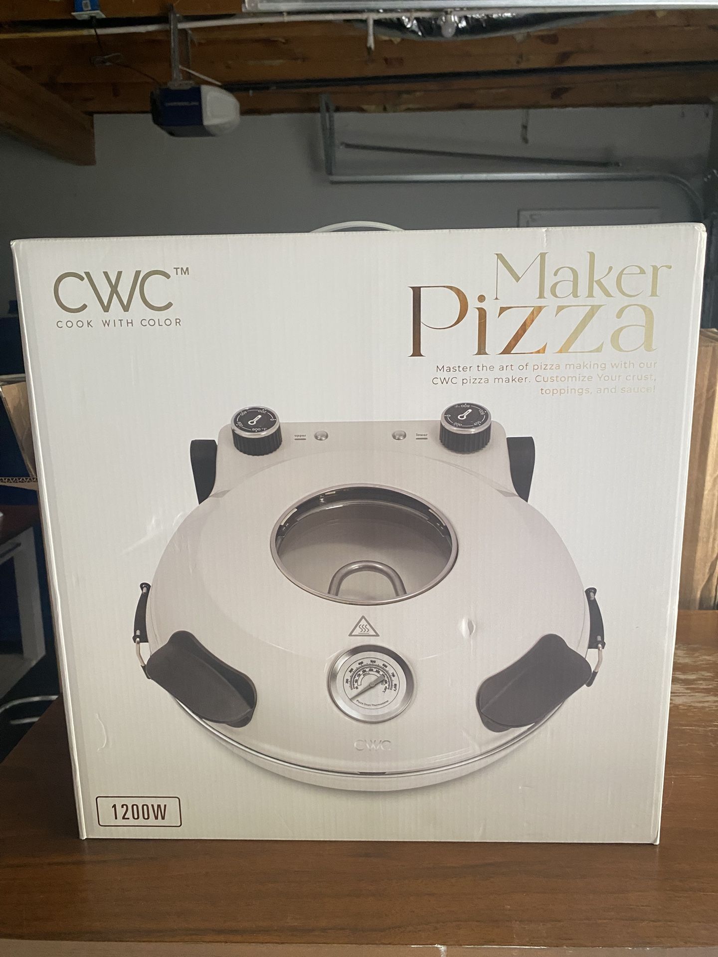 Pizza Maker - Brand New Unopened Box