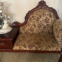 Vintage Storage/telephone/gossip Chair