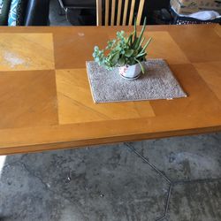 Dinning Table