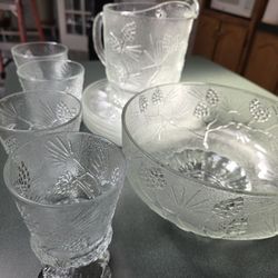 Set Of Beautiful Glass Dishes 