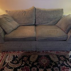Diamond Patterned Couch - 4 Seat W/ Throw Pillows (Price negotiable)