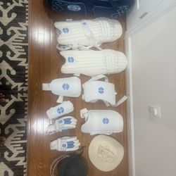 Cricket Kit (with Bat) for Teenagers 