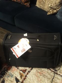 American Tourister Garment Bag/Luggage Suitcase