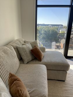 CREAM PLUSH SOFA