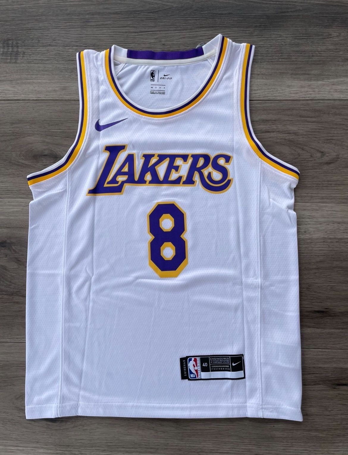 White Kobe Bryant Lakers Jersey