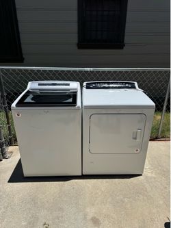 Washer and dryer set