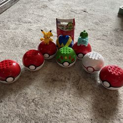 Mega blocks Poke balls With Pokémon Inside