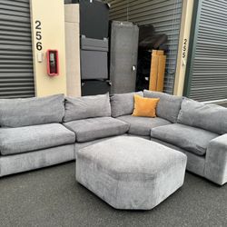 Sectional Couch 