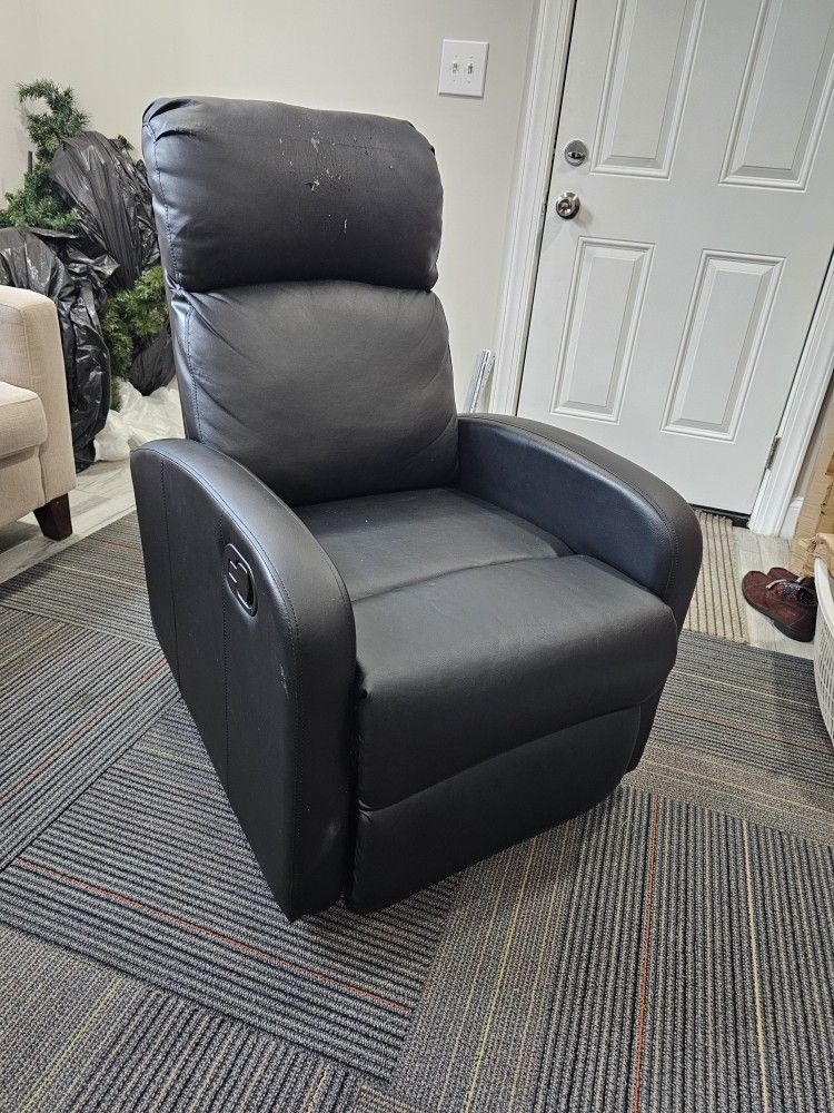 Recliner Chair