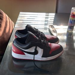 Jordan 1 Lows Bred Toe  10.5 (no Box)