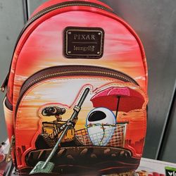 New Loungefly Wall-E And  Eva Mini Backpack