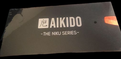 NEW AIKIDO Niku Series Kitchen Shears – Factory Sealed MAKE\NME AN OFFER!!!!!¡!