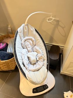 4moms MamaRoo Baby Swing