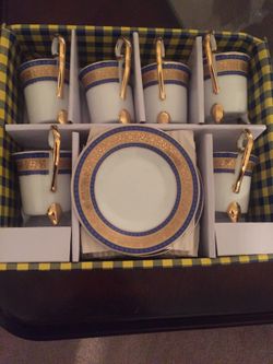 Lovely tea or coffee set new in box